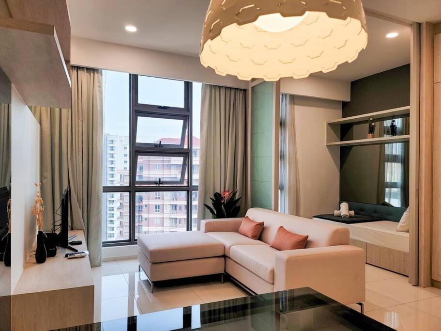 The Robertson @ 118 Tower Super View — Photos 1